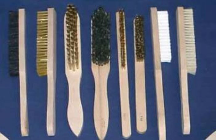 CEPILLOS PARA PULIR METAL